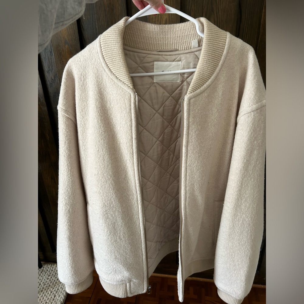 Aritzia Wilfred Free Bomber Jacket